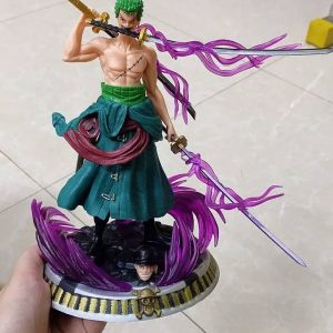 ZORO EMMA là mô hình, figure hoặc tượng tái hiện thanh kiếm Enma huyền thoại gắn liền với nhân vật Roronoa Zoro trong series anime/manga đình đám One Piece. Đây là một trong những thanh kiếm mạnh nhất mà Zoro từng sở hữu và cũng là món vũ khí giúp anh tiến gần hơn tới danh hiệu kiếm sĩ mạnh nhất thế giới.